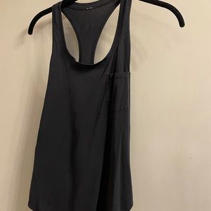 Lululemon size 4 back tank with pocket